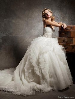 Wedding Dress M_355
