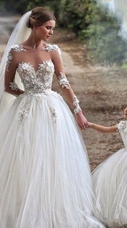 Wedding Dress M_1547