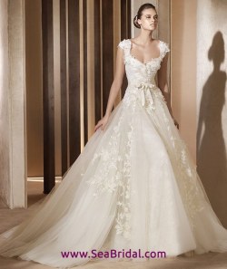 Wedding Dress M_417