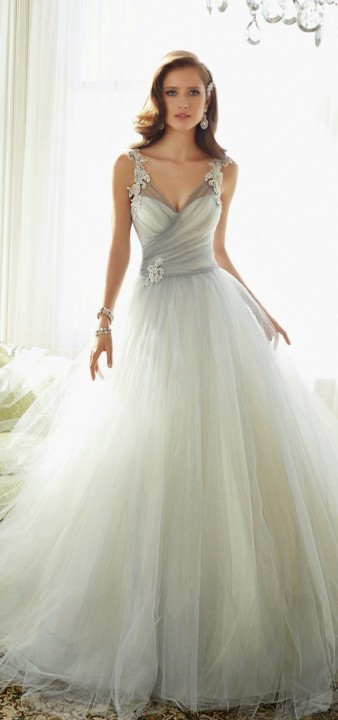 A-Line, Sweetheart and Tulle Wedding Dress M-1318