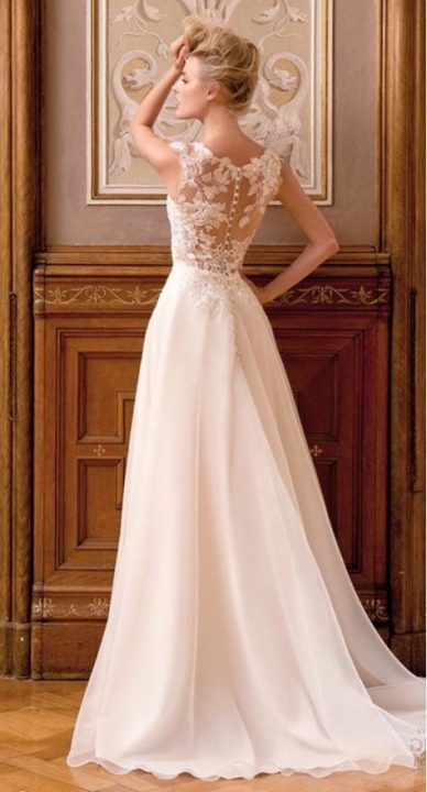 Sheath, Simple and Backless, Lace Back, V Back, Back Details Wedding Dress M-1700