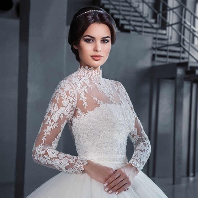 Ball Gown, Lace and Sleeves Wedding Dress M-1902