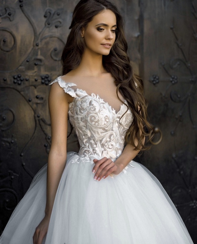 Ball Gown, Sweetheart and Fluffy Wedding Dress M-2075