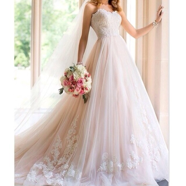 A-Line and Strapless Sweetheart Wedding Dress M-1367