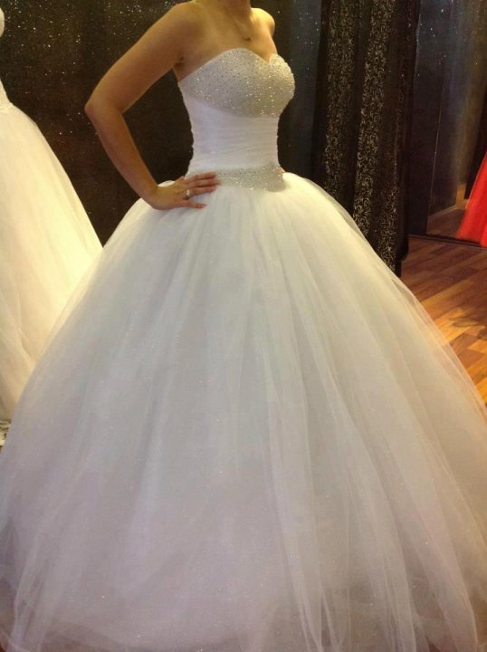 Ball Gown, Strapless Sweetheart and Fluffy Wedding Dress M-739