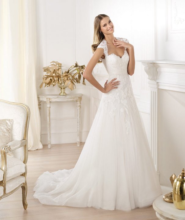 Sheath and Sweetheart Wedding Dress M-764