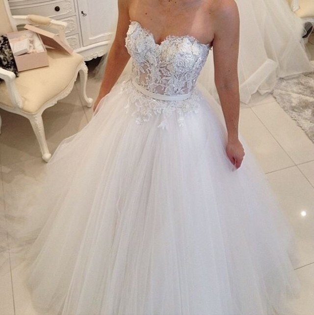 Ball Gown, Strapless Sweetheart and Tulle Wedding Dress M-1265