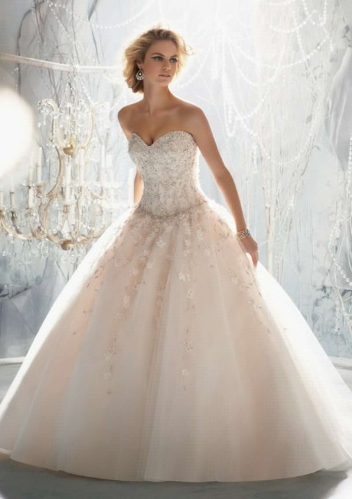 A-Line and Strapless Sweetheart Wedding Dress M-1593