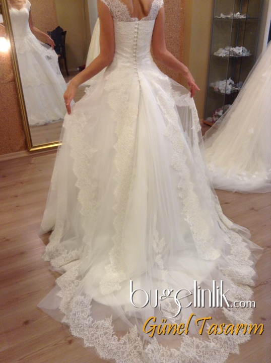Wedding Dress B_205
